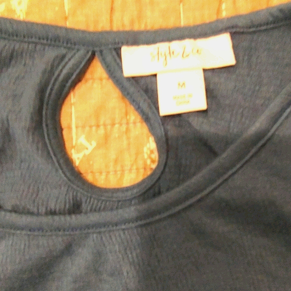 Style & Co. Emerald Blue W/ bell Sleeve - Picture 4 of 5